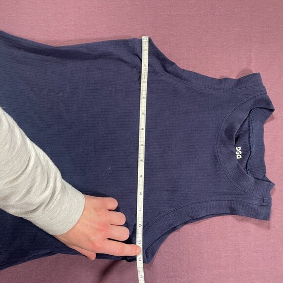 DSG Navy Ribbed tank top -  size Medium - Picture 3 of 3